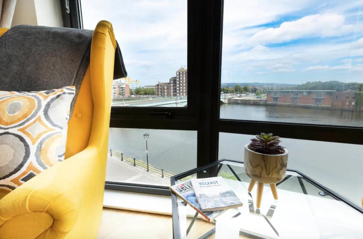 Stunning Views And City Side-Belfast City-2 Bedroom-5 Guests-Wifi & Parking Exterior photo